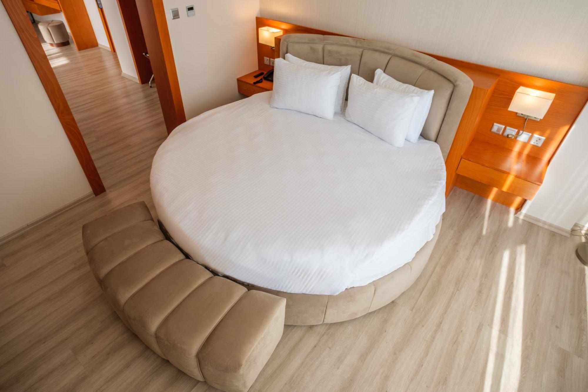 Caddem Inn Hotel فاماغوستا المظهر الخارجي الصورة