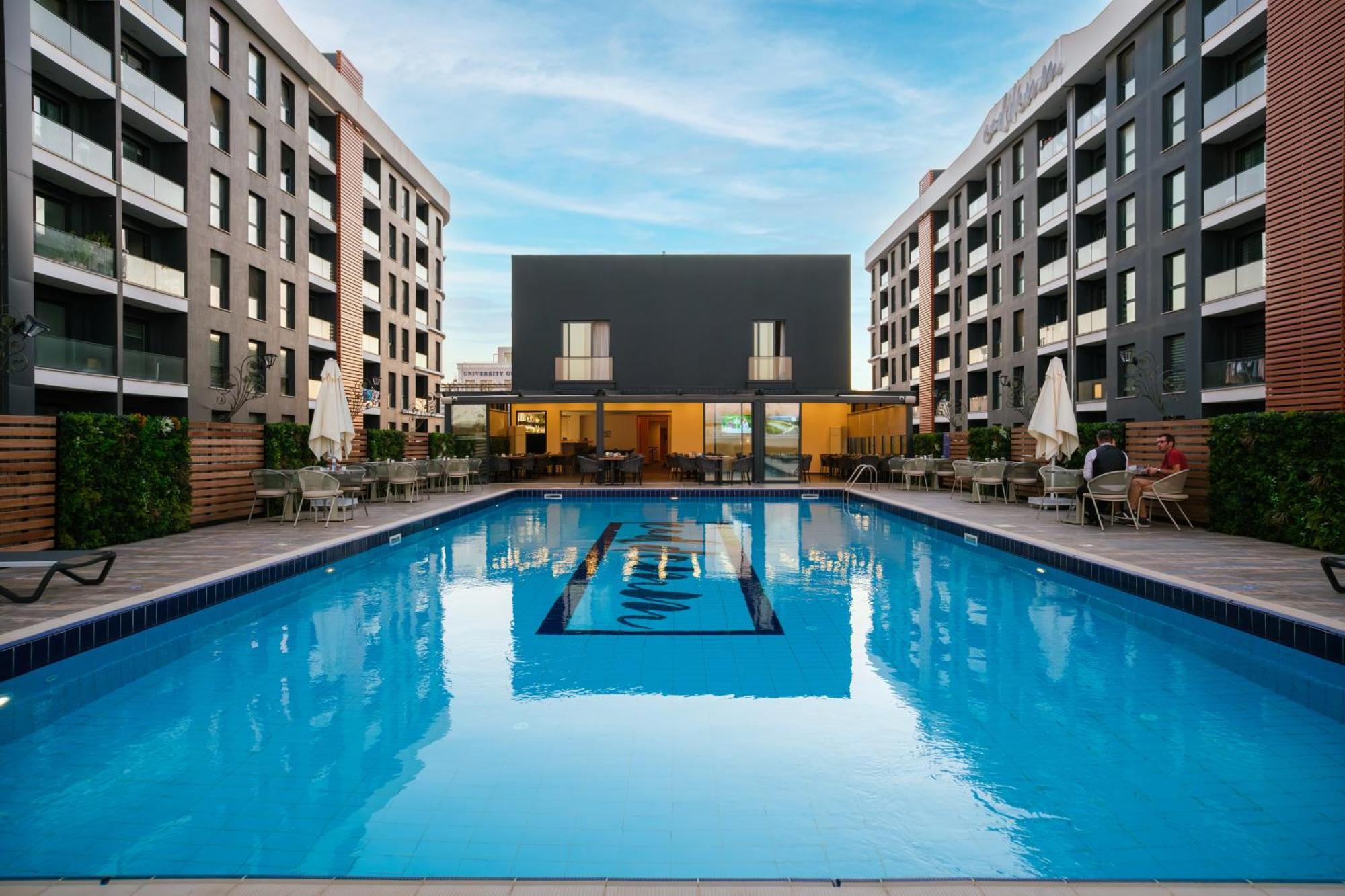 Caddem Inn Hotel فاماغوستا المظهر الخارجي الصورة