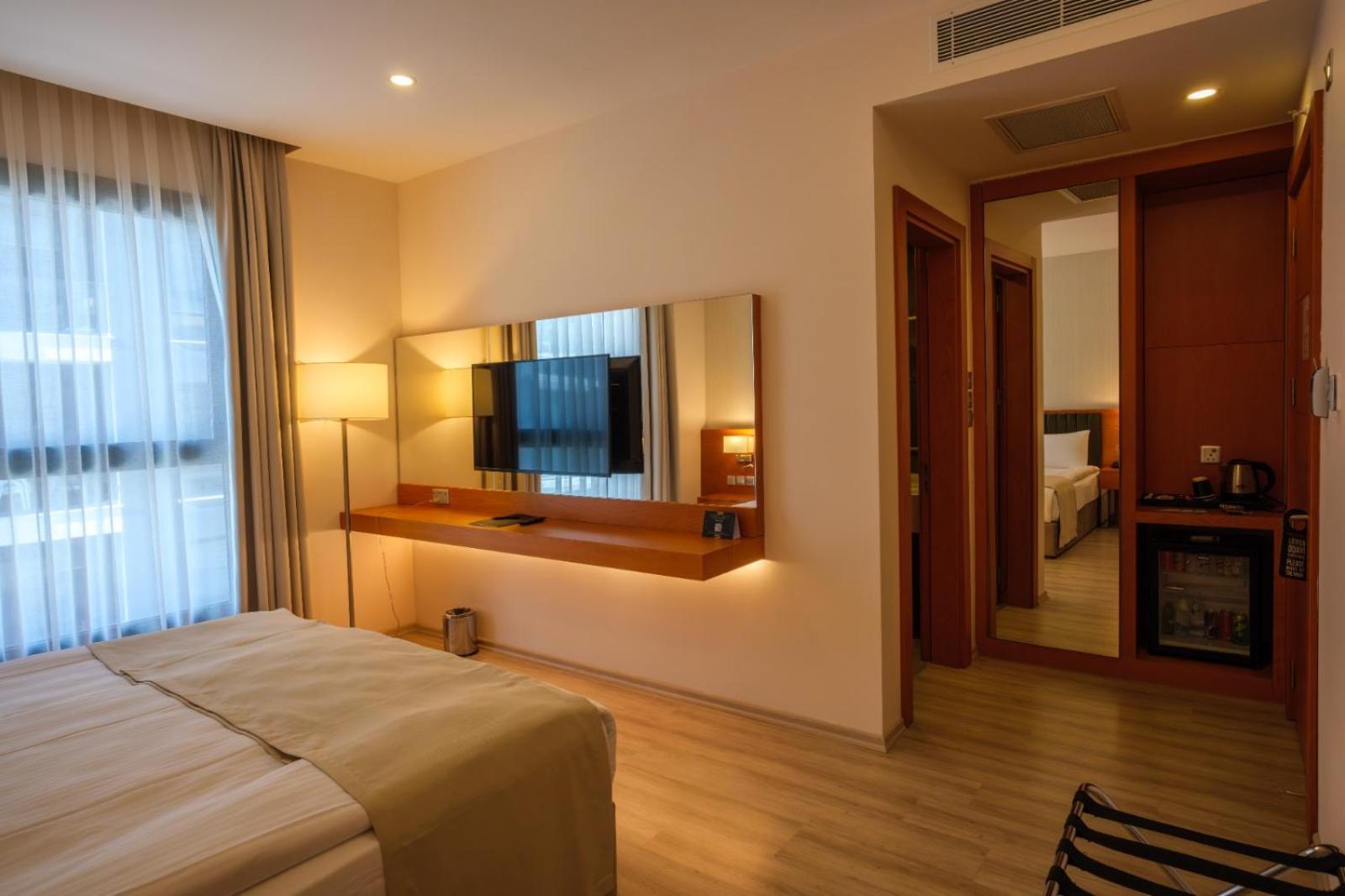 Caddem Inn Hotel فاماغوستا المظهر الخارجي الصورة