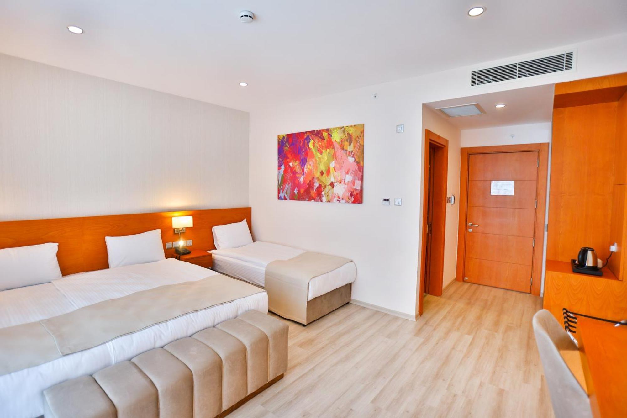 Caddem Inn Hotel فاماغوستا المظهر الخارجي الصورة