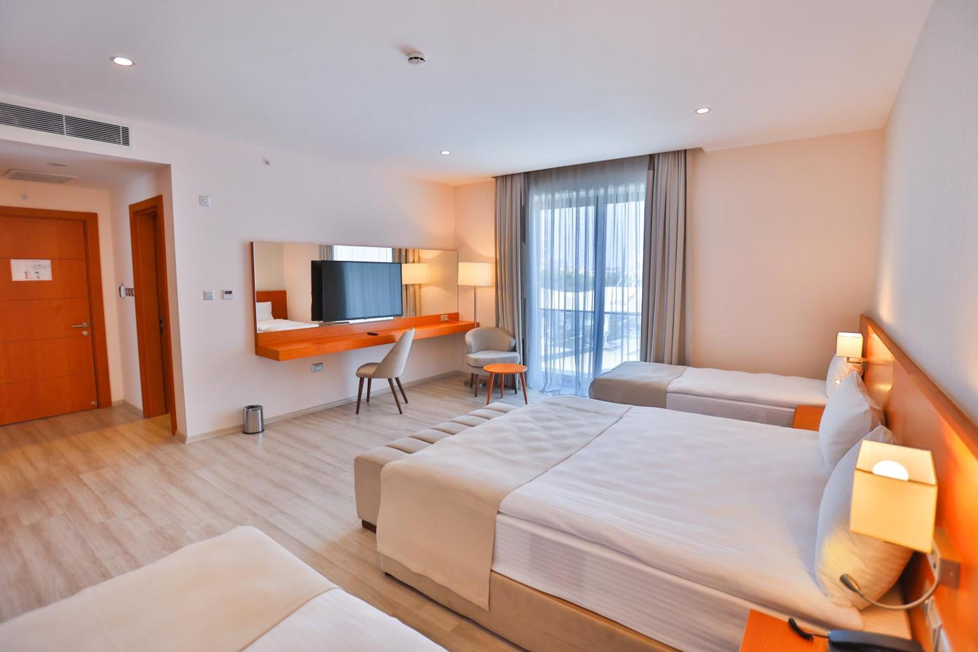 Caddem Inn Hotel فاماغوستا المظهر الخارجي الصورة